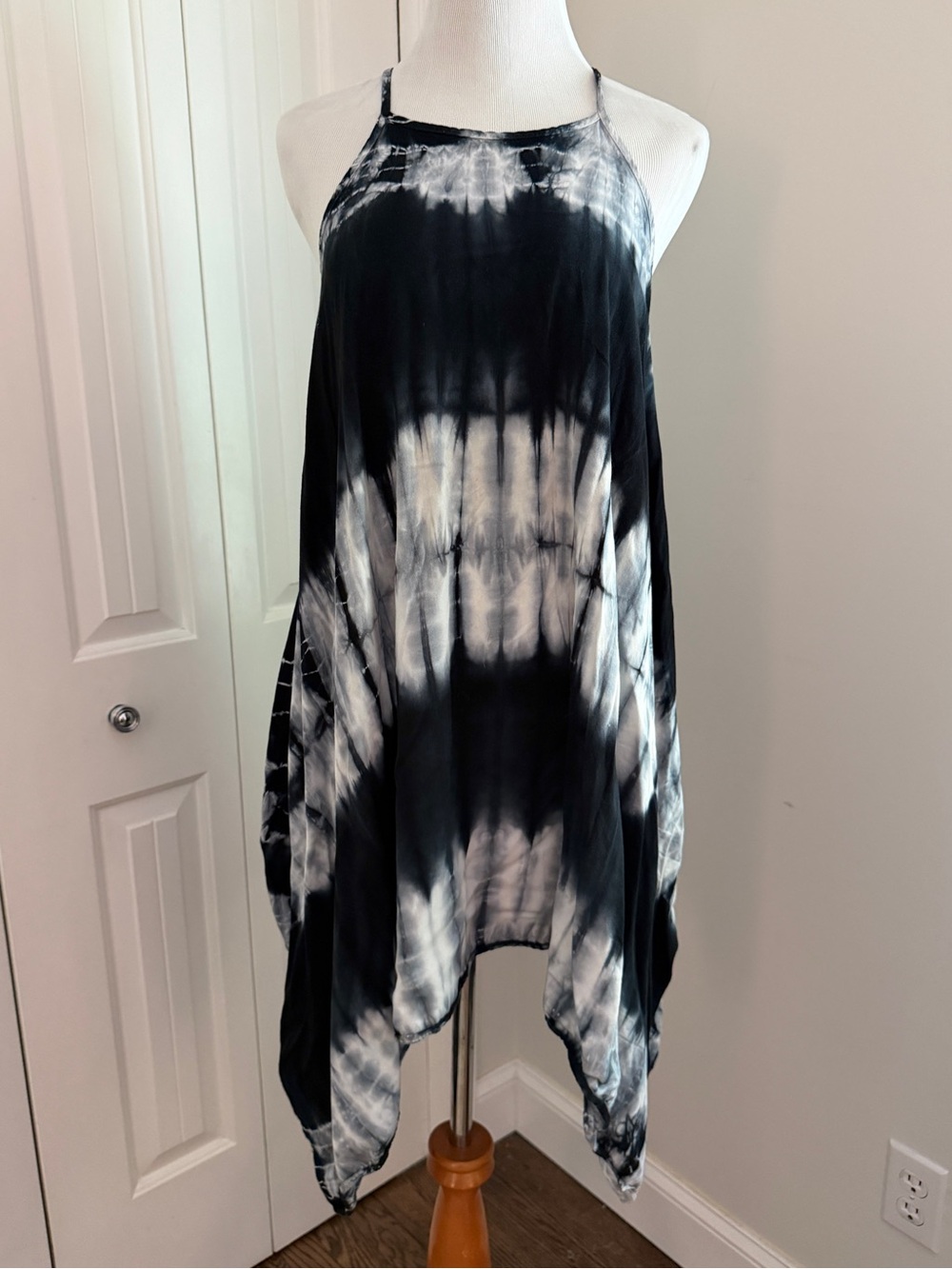 KLD Signature Black & White Tie-Dye Assymetrical Dress